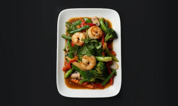 Goong Pud Pug (Stir-fried vegetables with Shrimp)