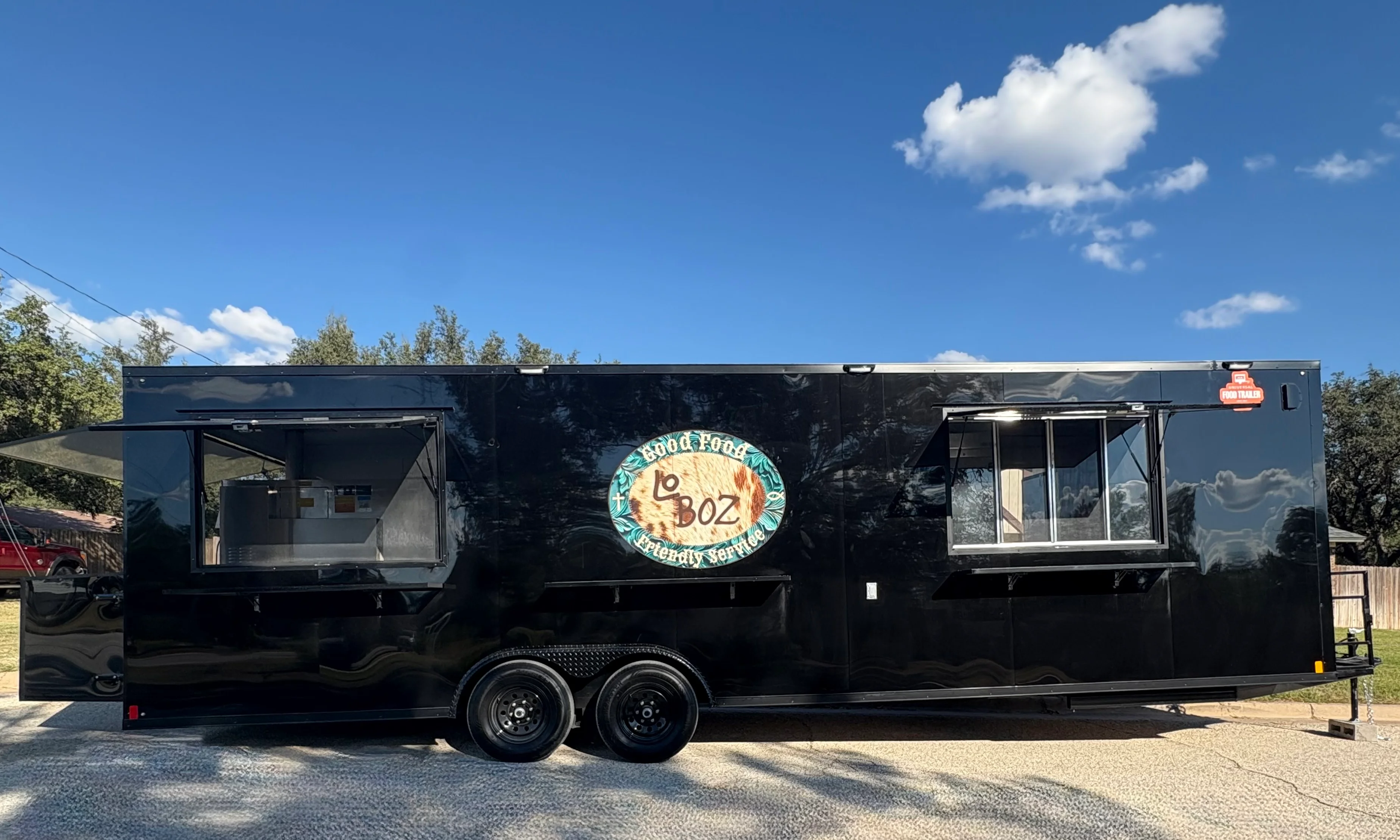 LoBoz, good food, friendly service, BBQ, baked goods, Eden, Texas