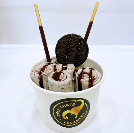 Thai rolled ice cream with chocolate and Oreo toppings