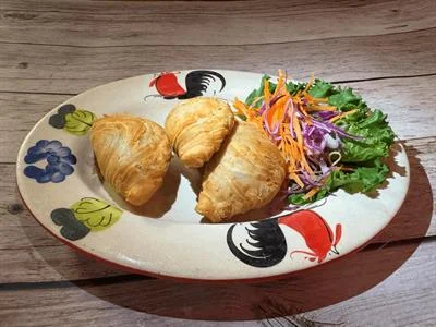 B3 Curry Puff