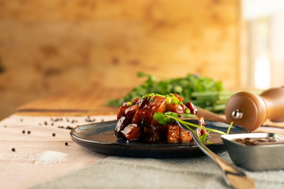 Super Arepa Churrasqueria & Carne En Vara - CATERING AVOCADO SALAD