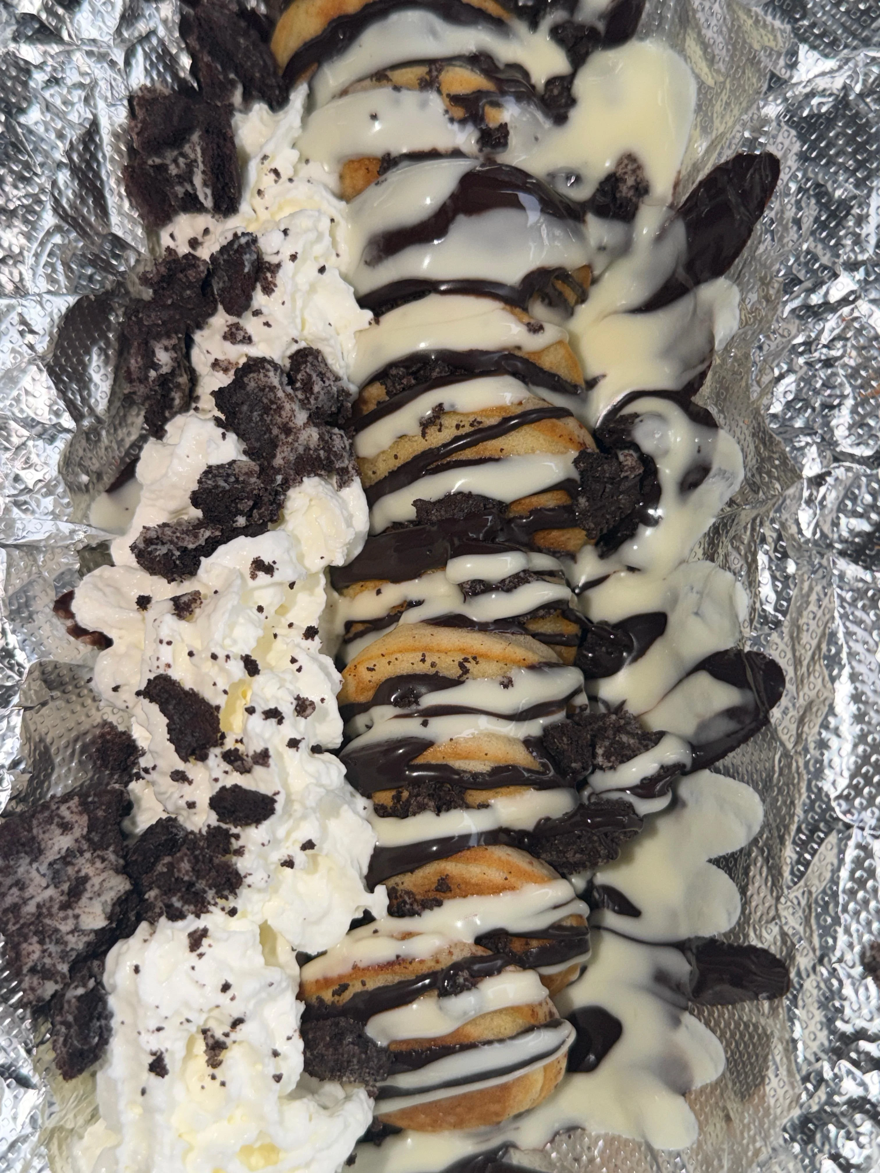 Black & White Mini Pancake Stack 5pc