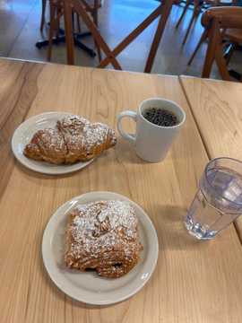 Photo from Parisa S.'s review