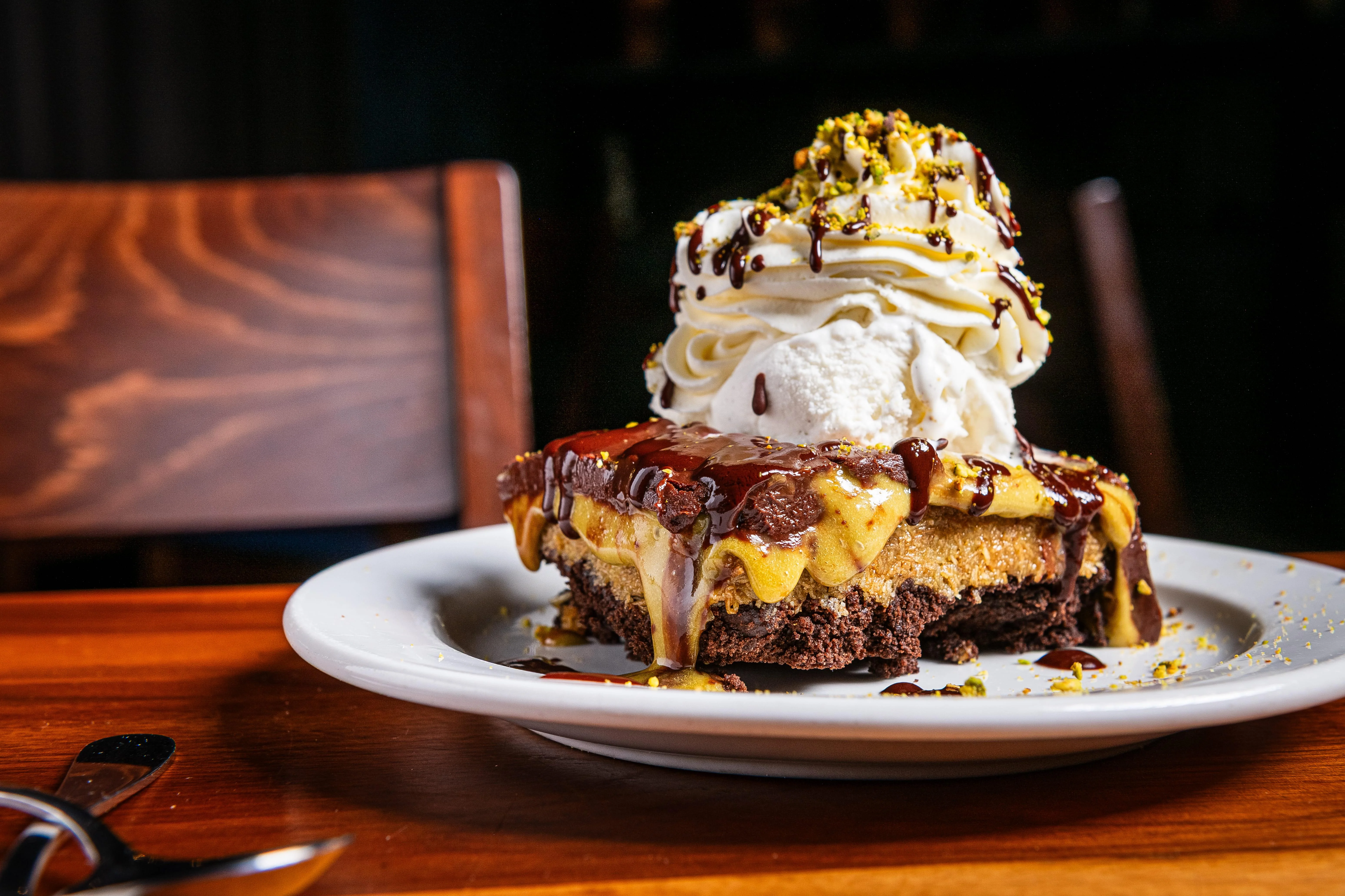 DUBAI CHOCOLATE BROWNIE