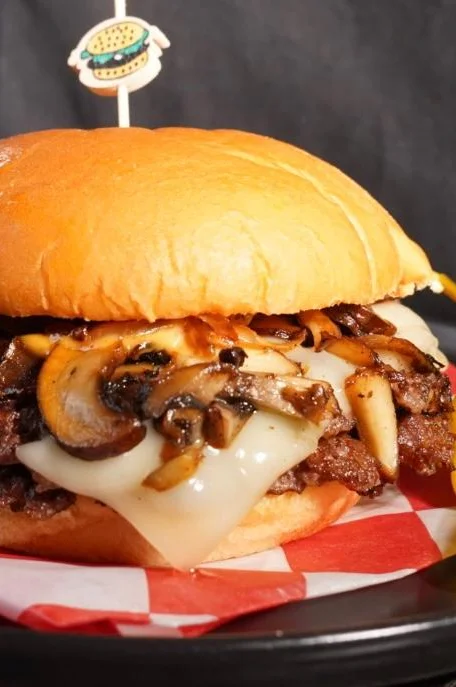 Zul's Mushroom Swiss Burger