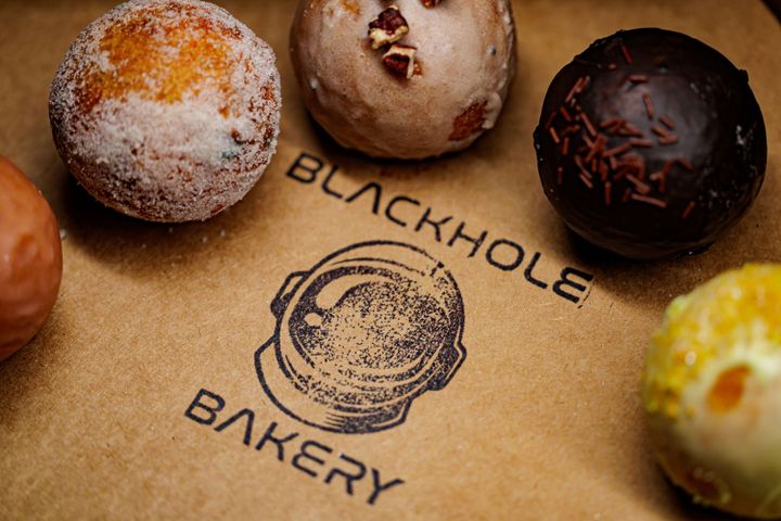 5531 Troost Ave - Mochi Donut