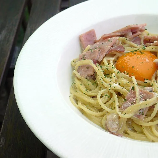 SPAGHETTI WITH HAM