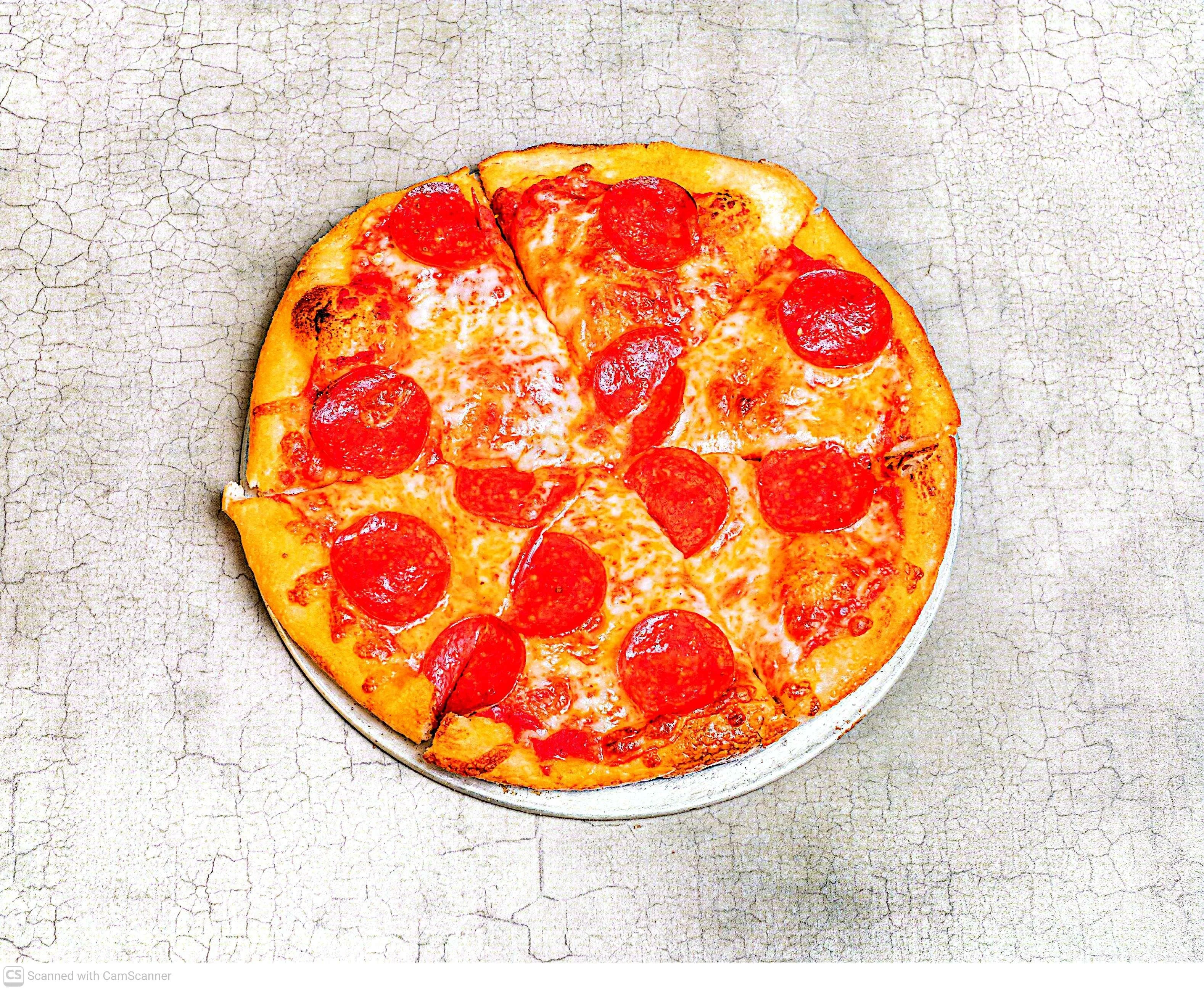 LG - Pepperoni Classic Pizza