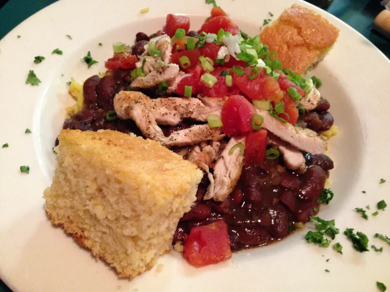 Southern-style chicken and black bean bowl with cornbread