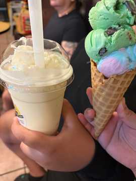 Photo from Makayla C.'s review