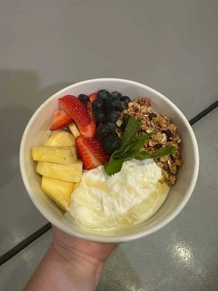 Granola Breakfast Sundae