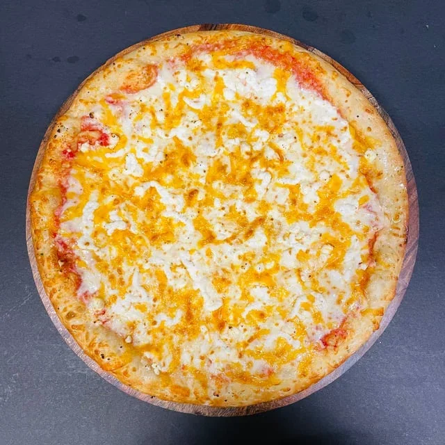Large Cheese + 8 Pc wings