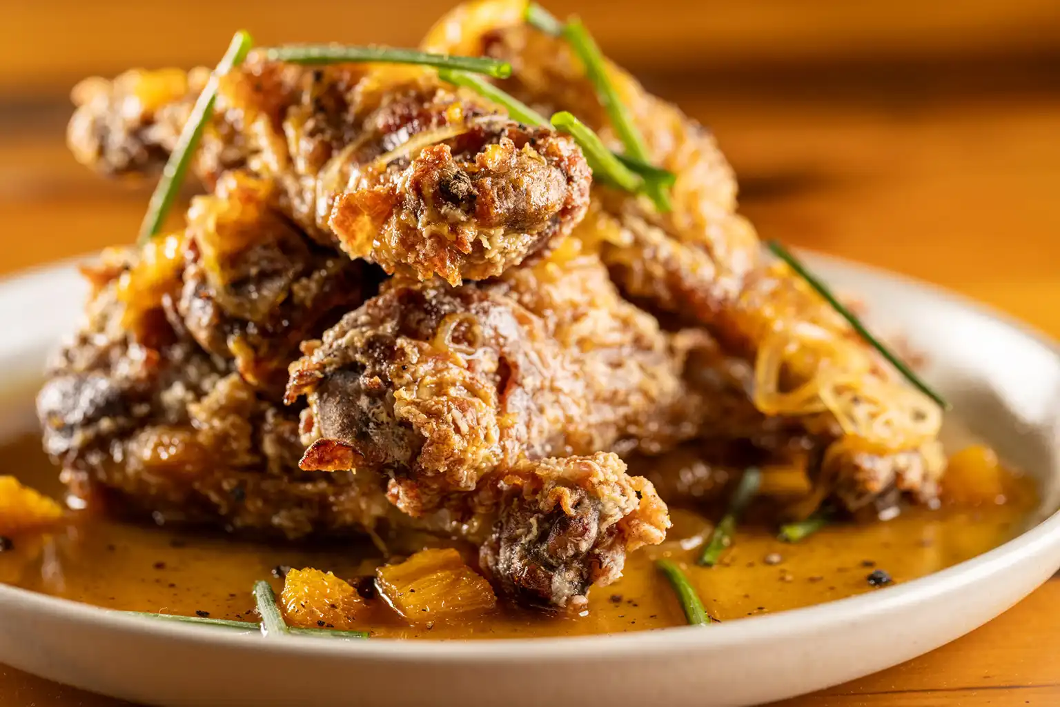 Succulent Duck Wings à L’Orange