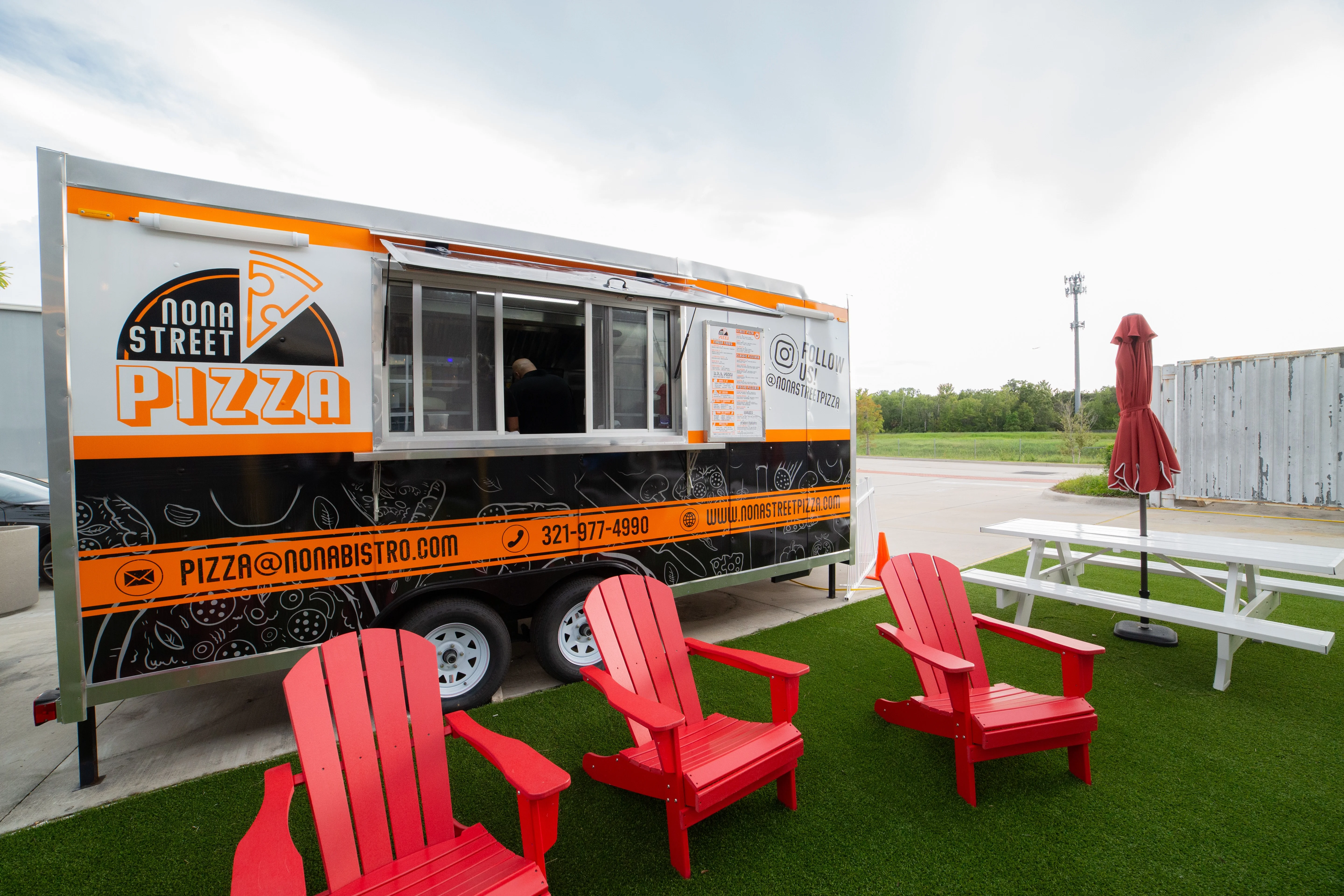 Nona Street Pizza Food Truck