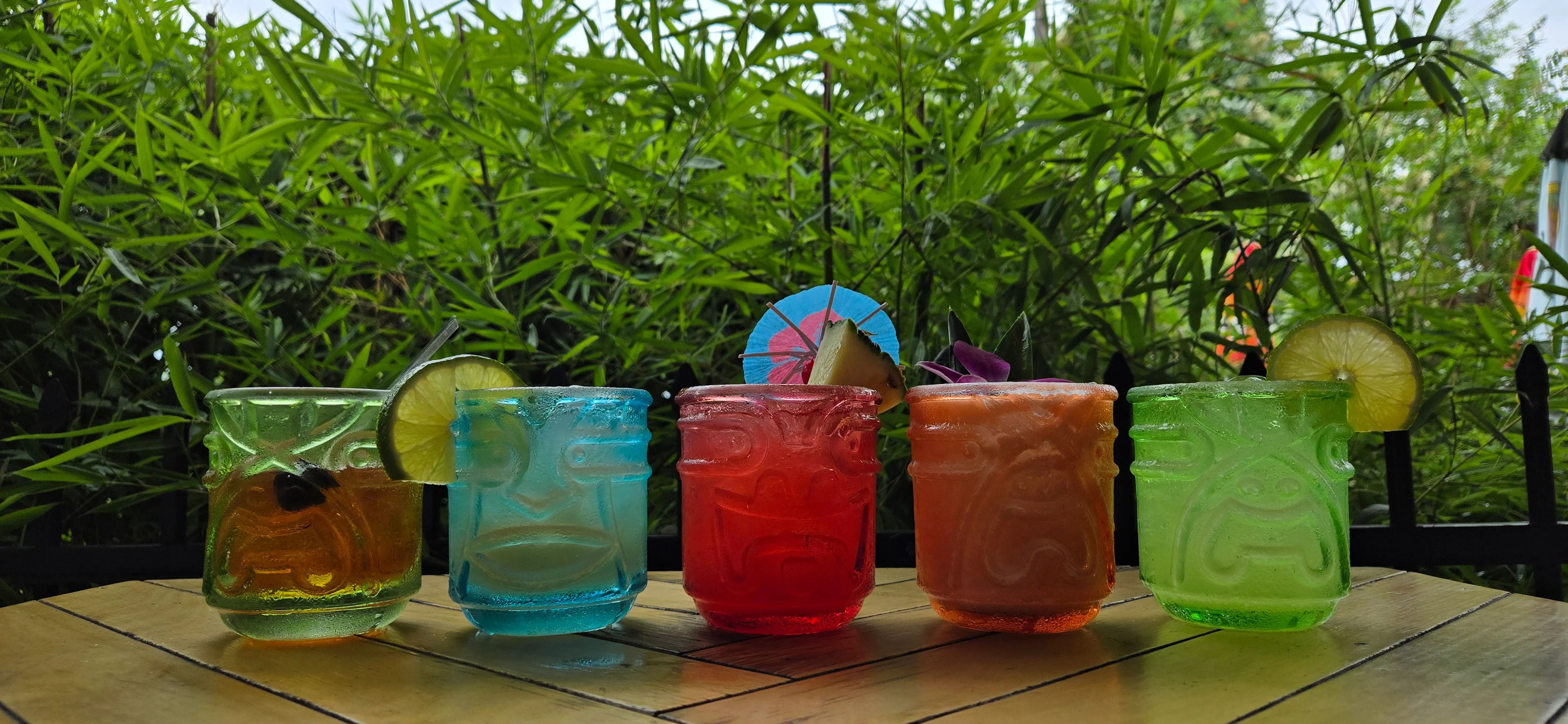 Good Vibes Coastal Kitchen | Happy Hour