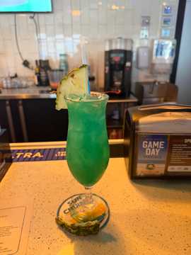 Photo from Javon M.'s review