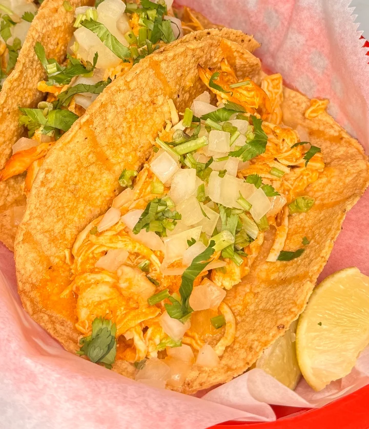 Pollo Tinga (Shredded Chicken) Tacos