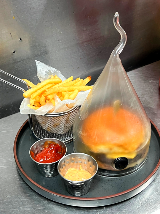 Thursday — $5 Cheeseburgers at Roofers Union