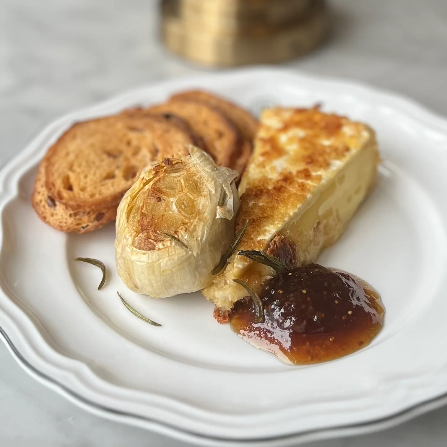 Spanish tortilla with roasted onion and fig jam