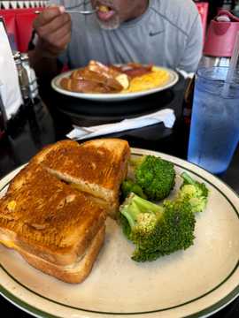 Photo from Jeannie W.'s review