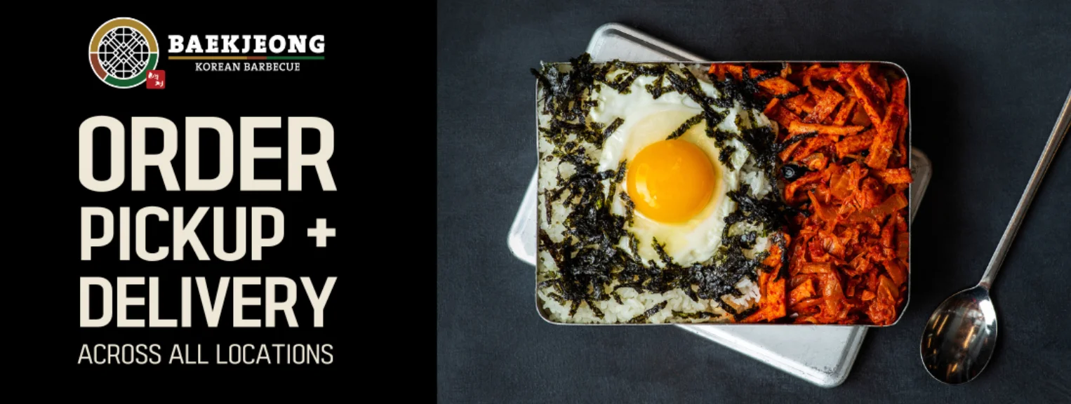 Korean bibimbap with egg and vegetables