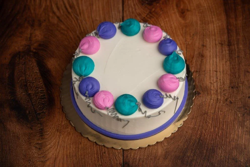 Balloons Cake - serves 12