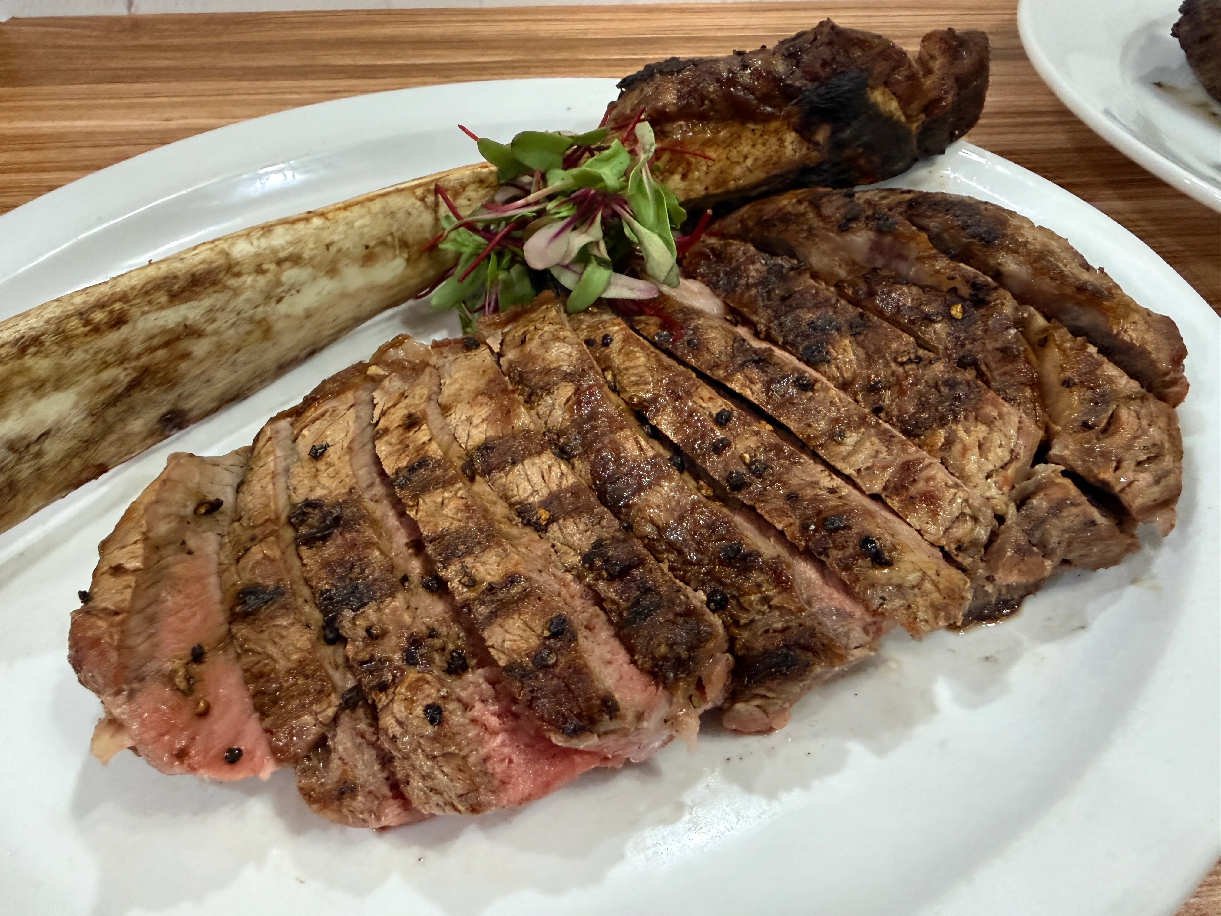 Fin Inn Again Bone Inn Tomahawk
