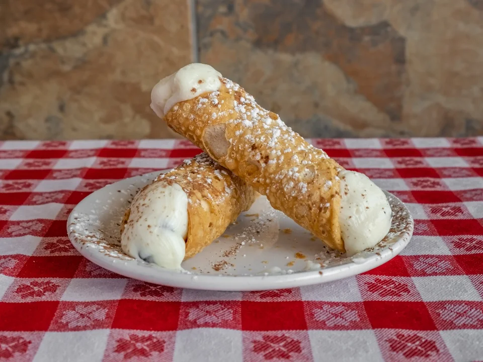 Cannoli