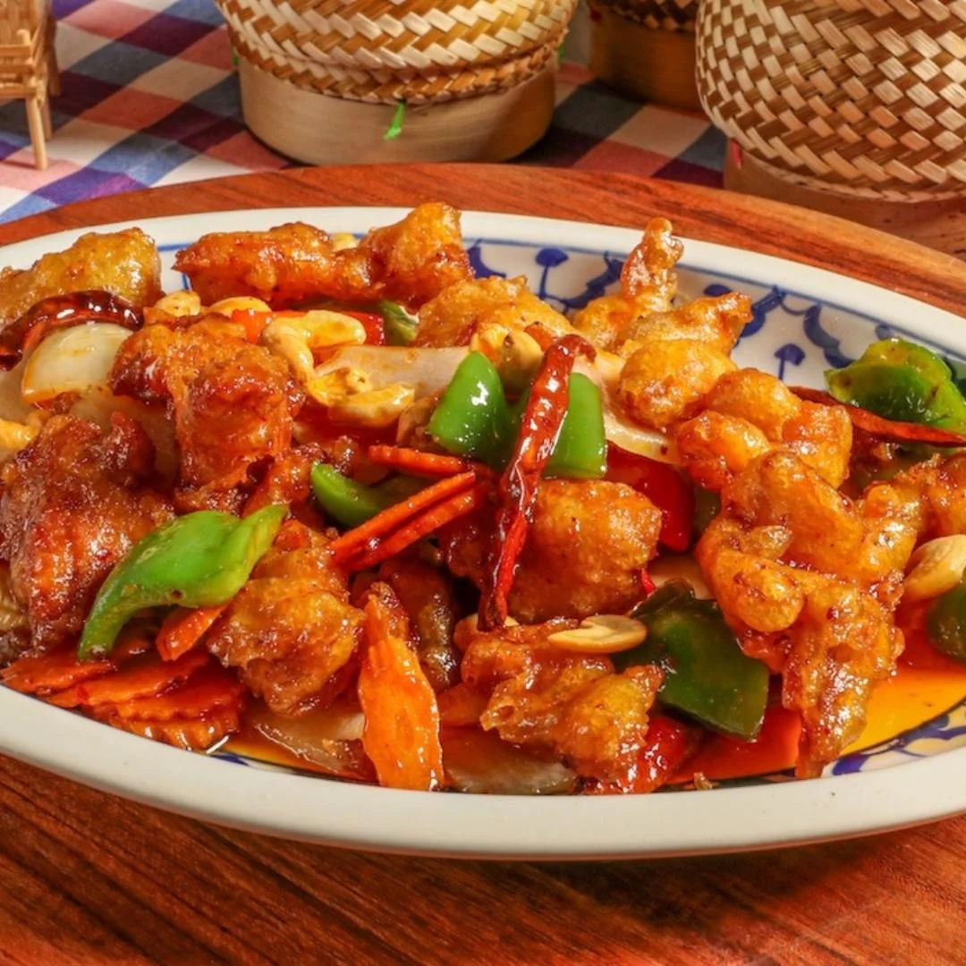 BAAN BAAN Cashew Chicken