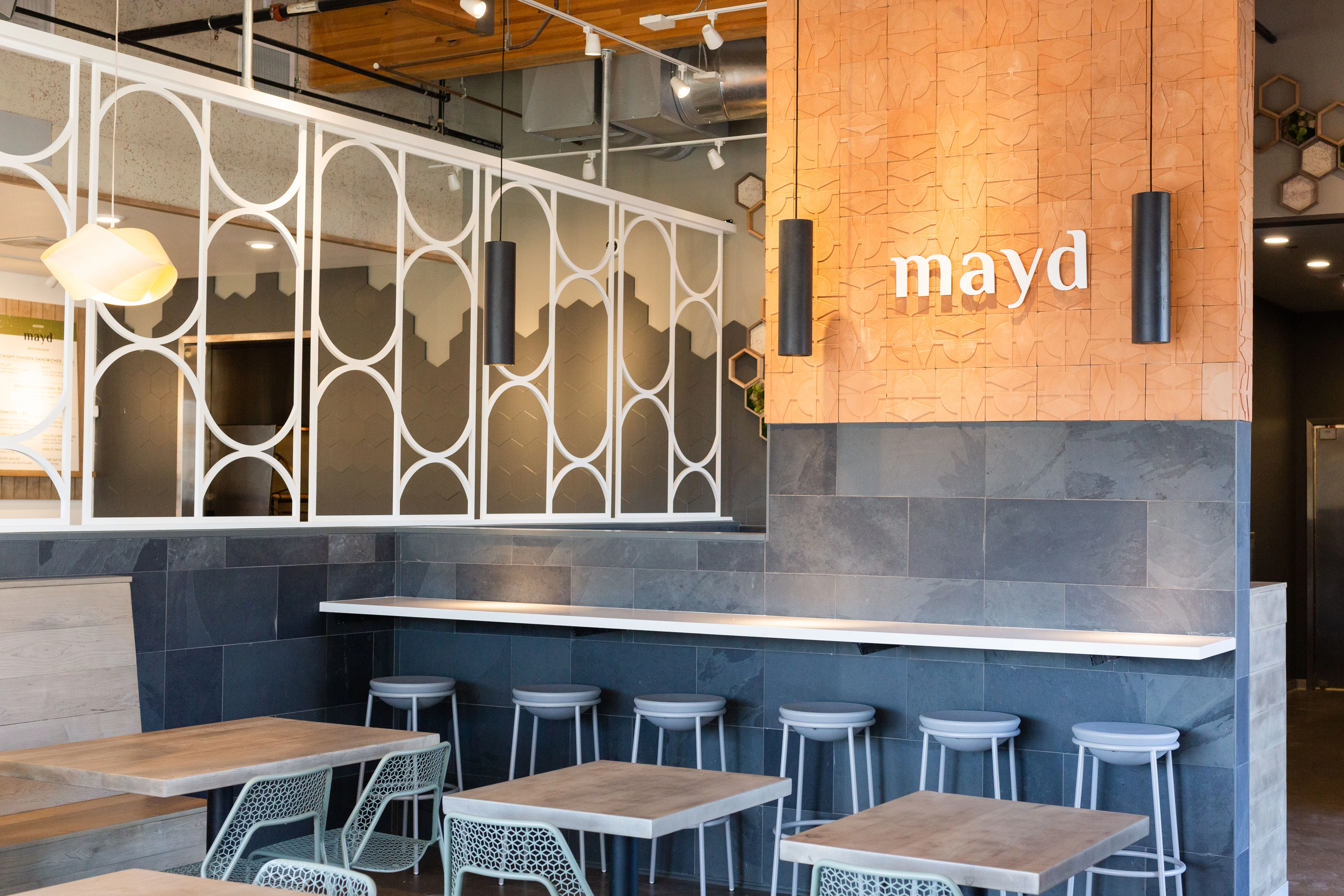 Mayd Interior High Top Table