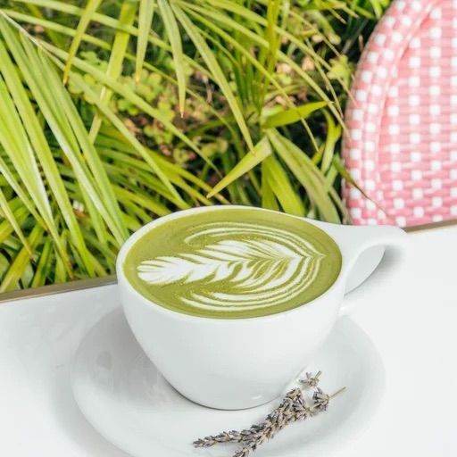 Le Cafe Plage - Santa Monica 1301 Montana Avenue