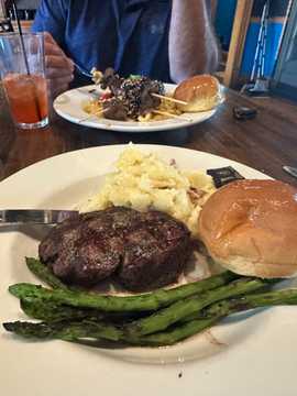 Photo from Kris B.'s review