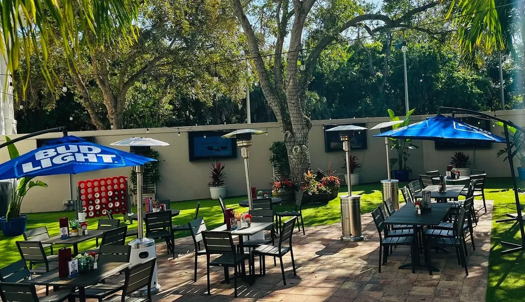 Courtyard Seating