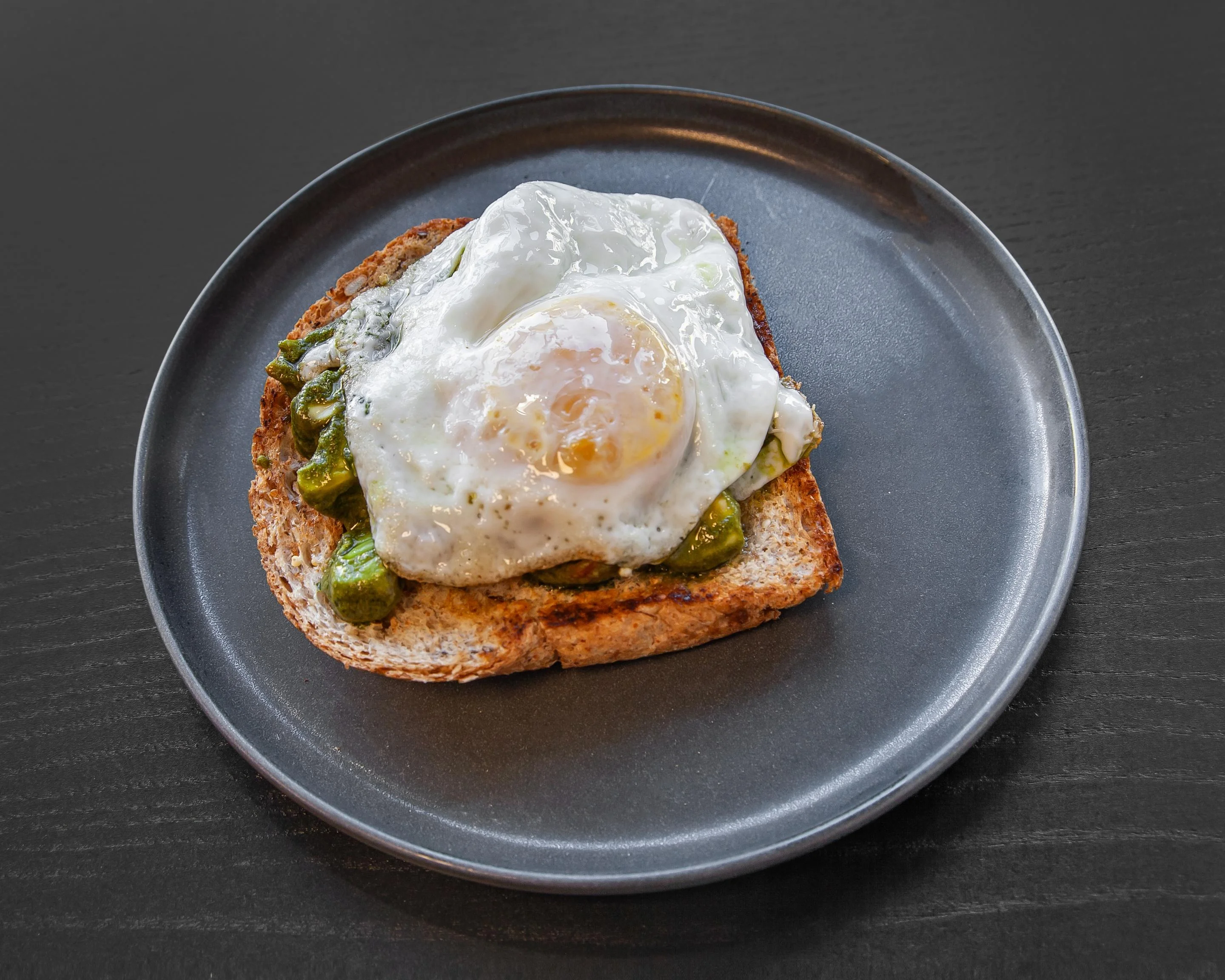 Pesto avocado toast