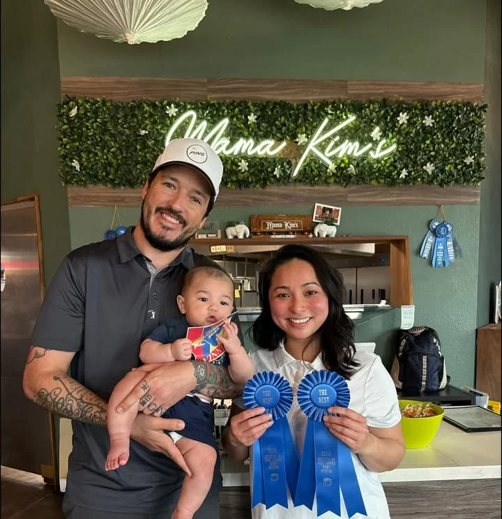 A family accepting ribbons 