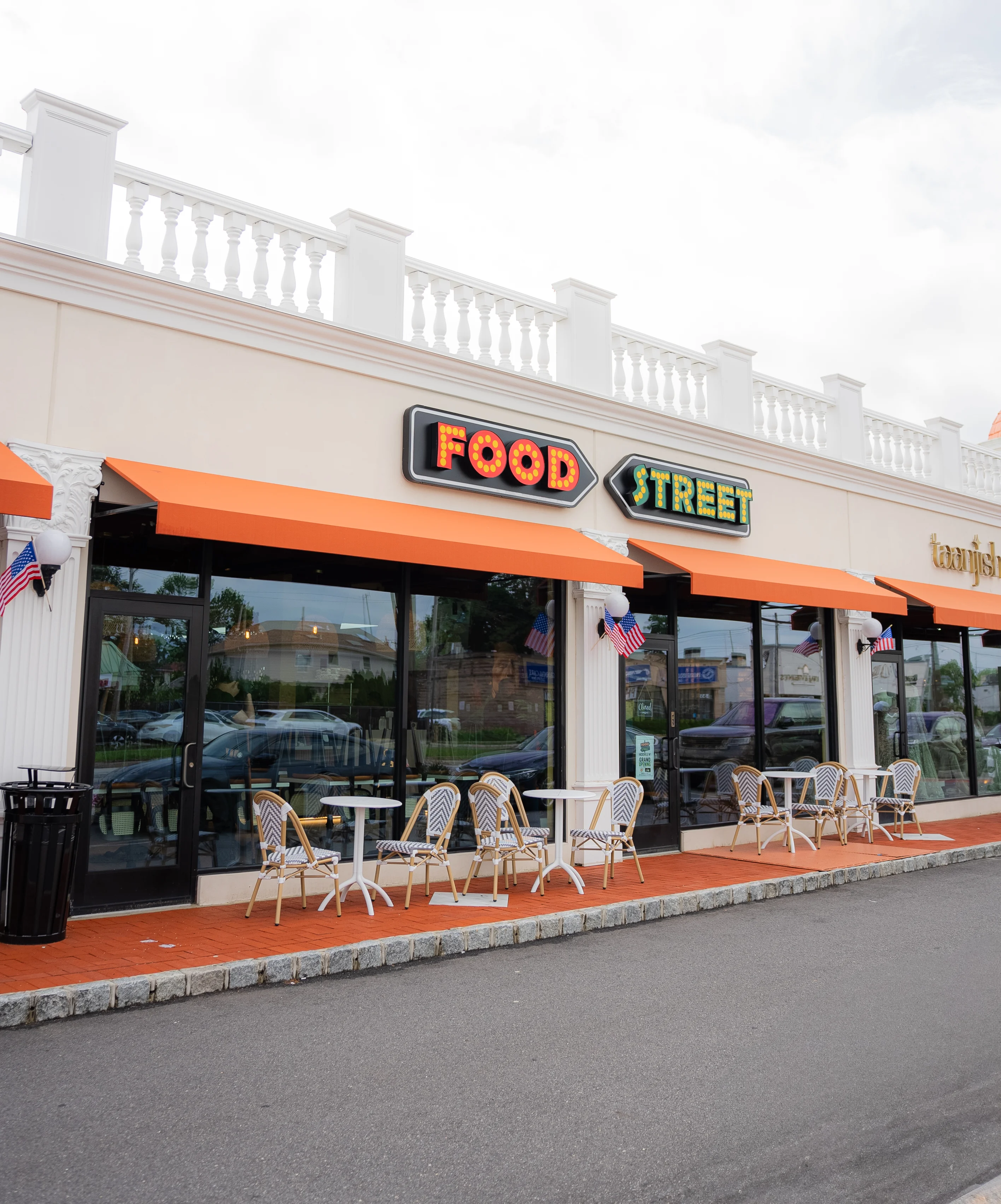 Charming exterior of Food Street restaurant in Long Island, New York.