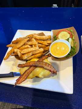 Photo from Meri L.'s review