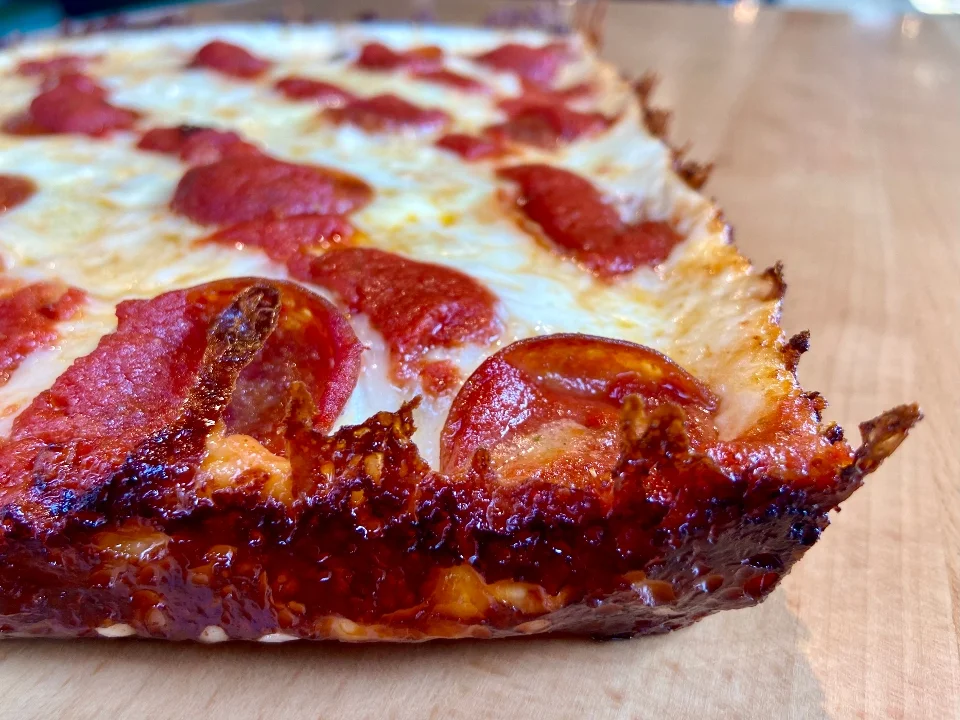 Pepperoni- Large Detroit