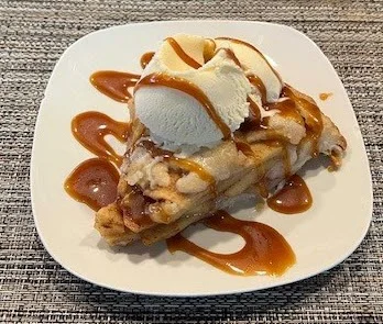 Salted Caramel Apple Pie