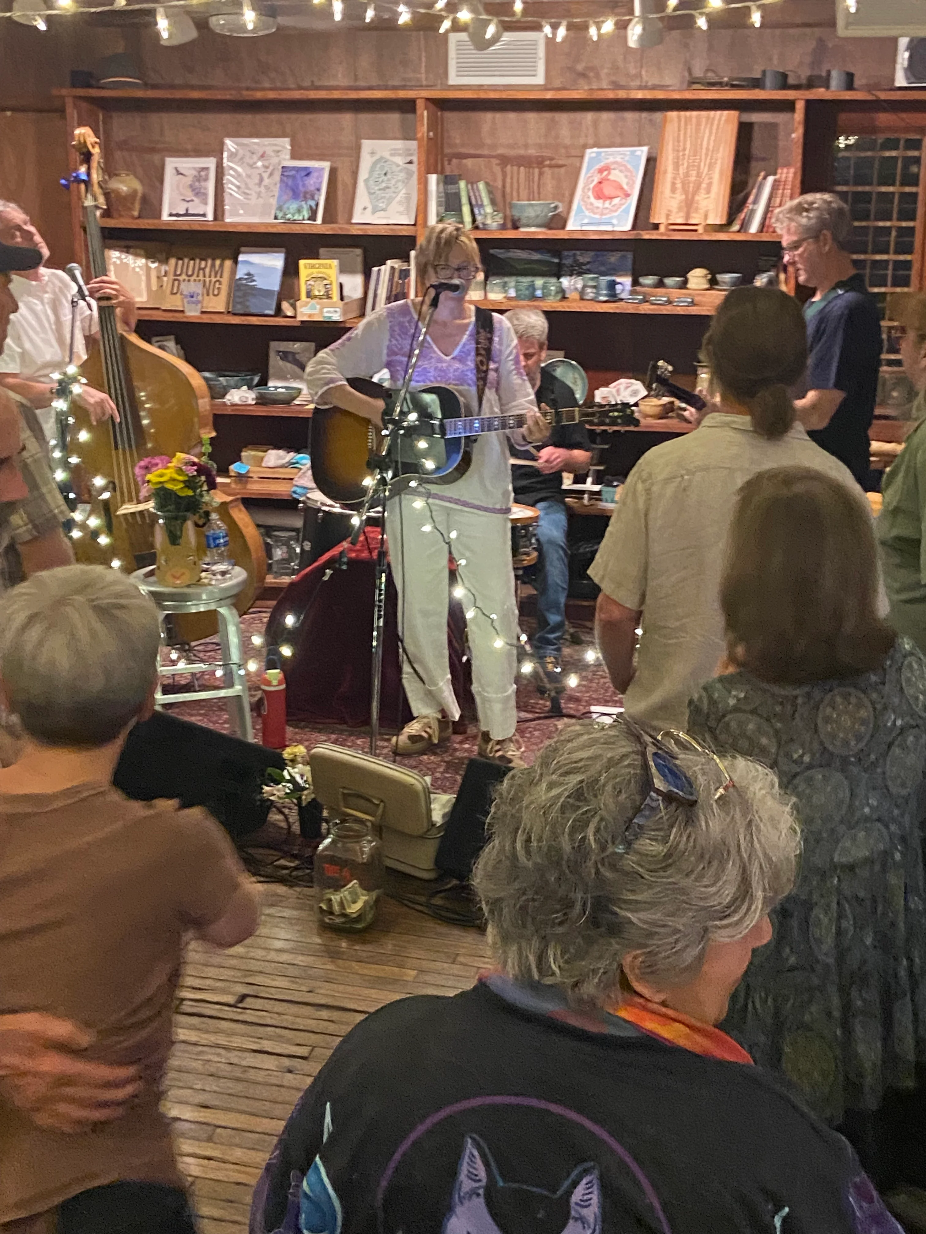 Live music performance in a cozy restaurant setting