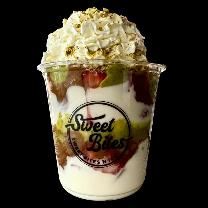 Dubai Chocolate Fresas Con Crema