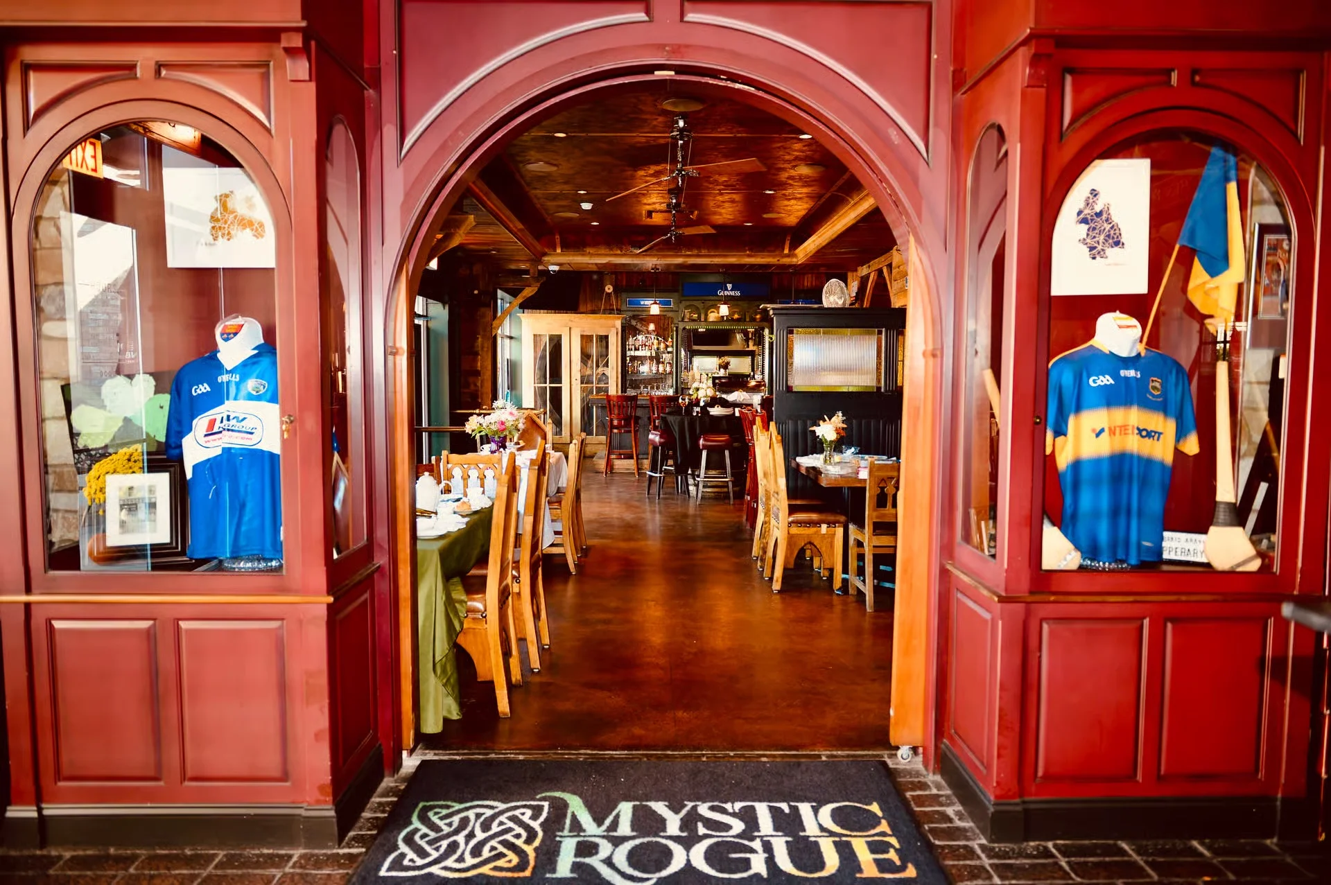 bar