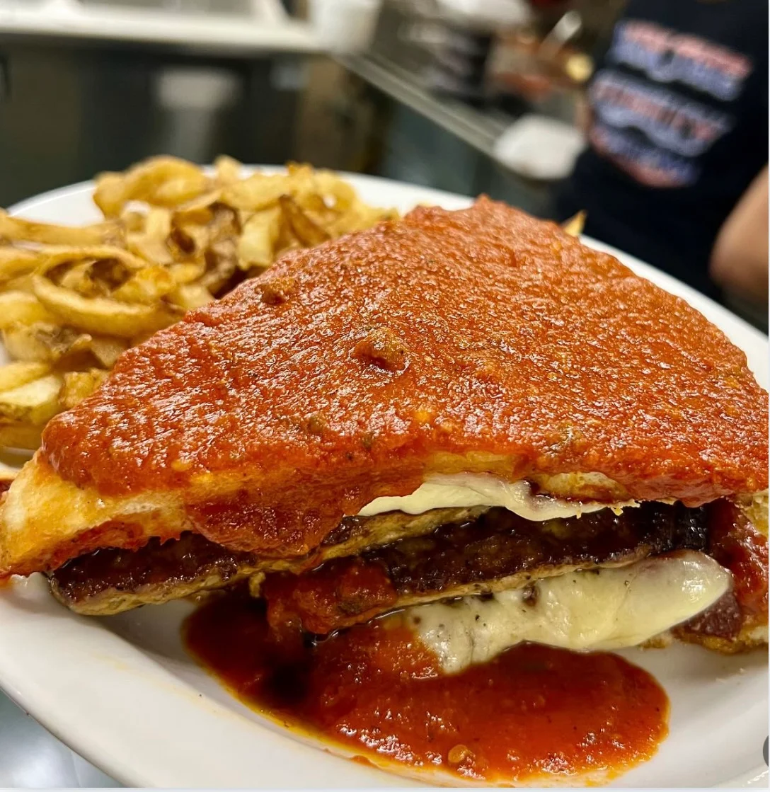 Italian chicken parmesan sandwich with marinara sauce