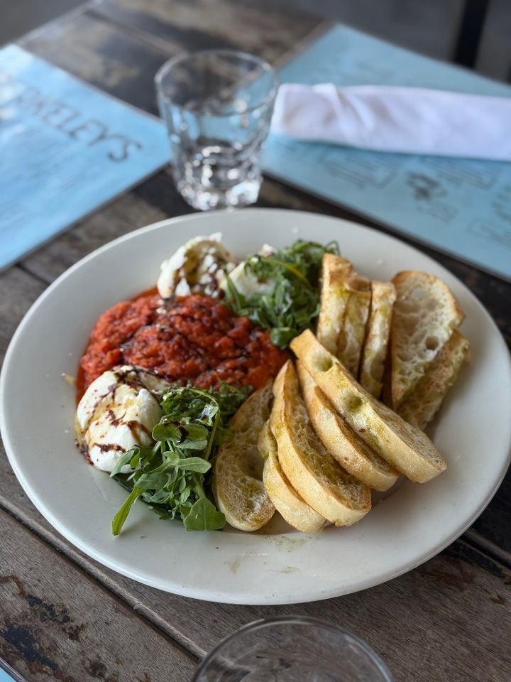 Burrata & Tomato