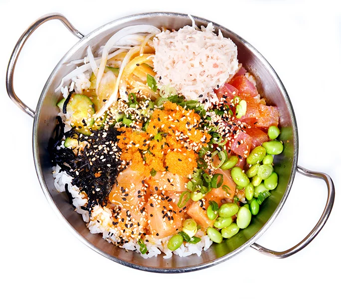 Colorful Hawaiian poke bowl with fresh seafood