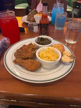 Photo from jaunda m.'s review