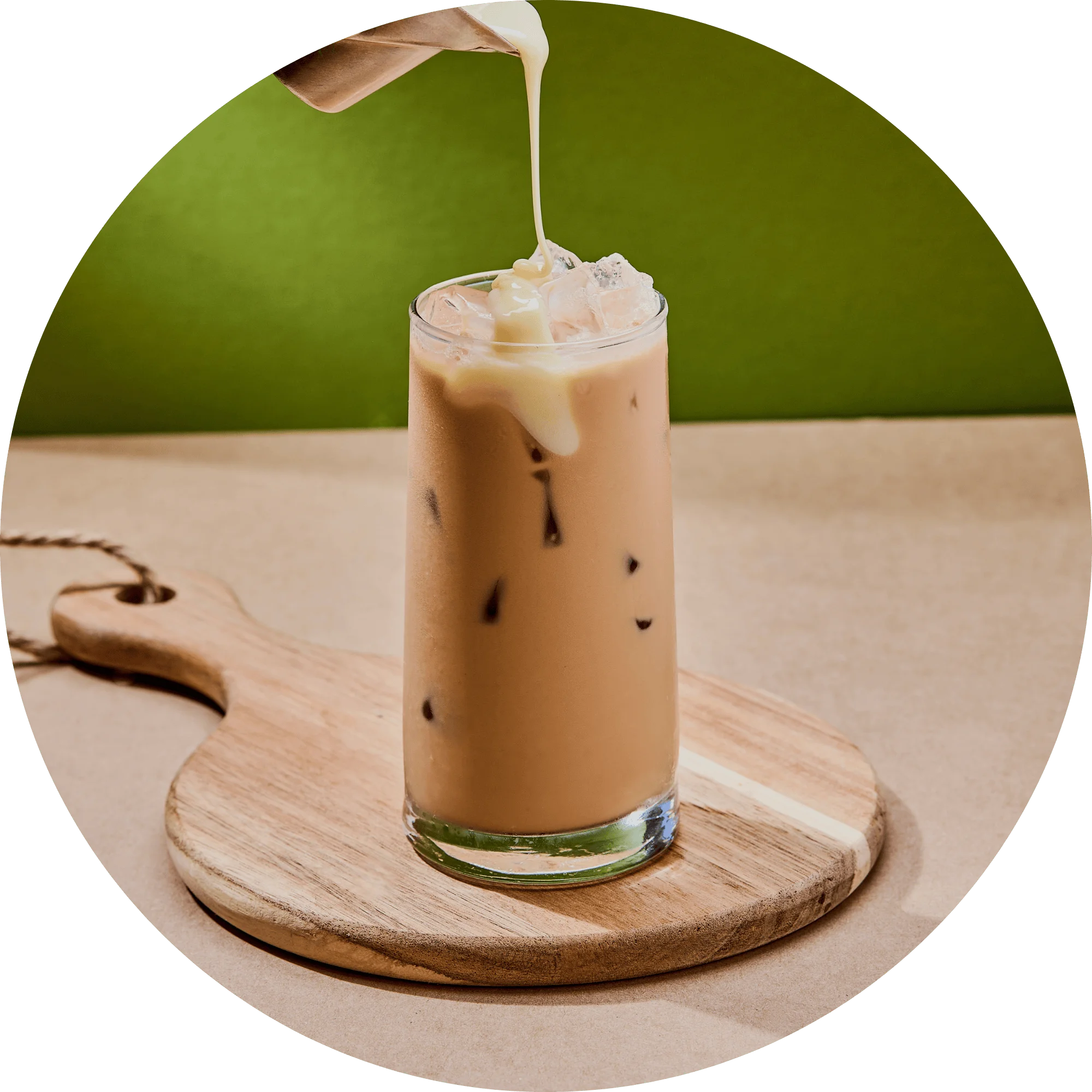 Iced Thai milk tea with creamy topping