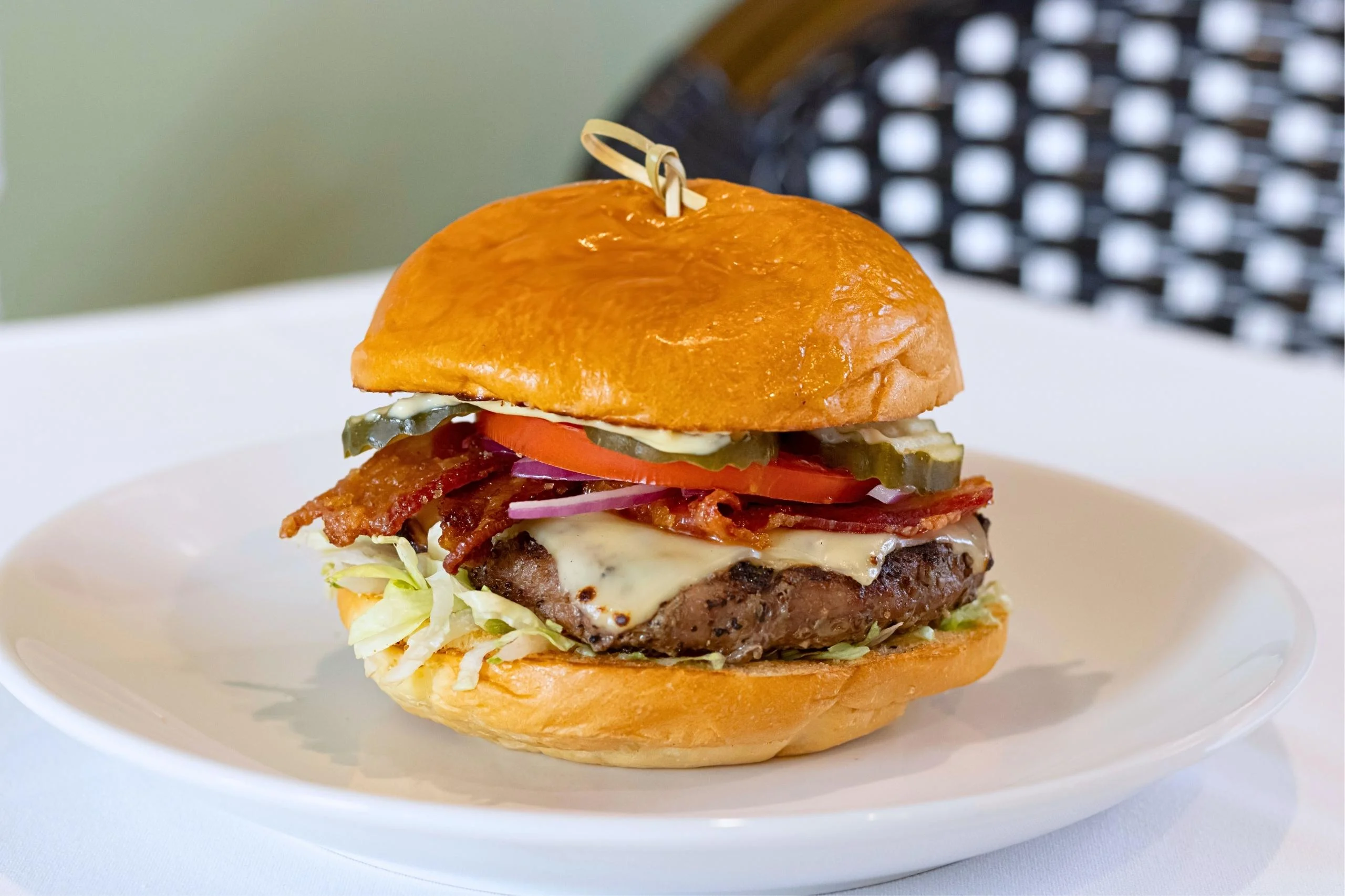 Broussard Burger -801