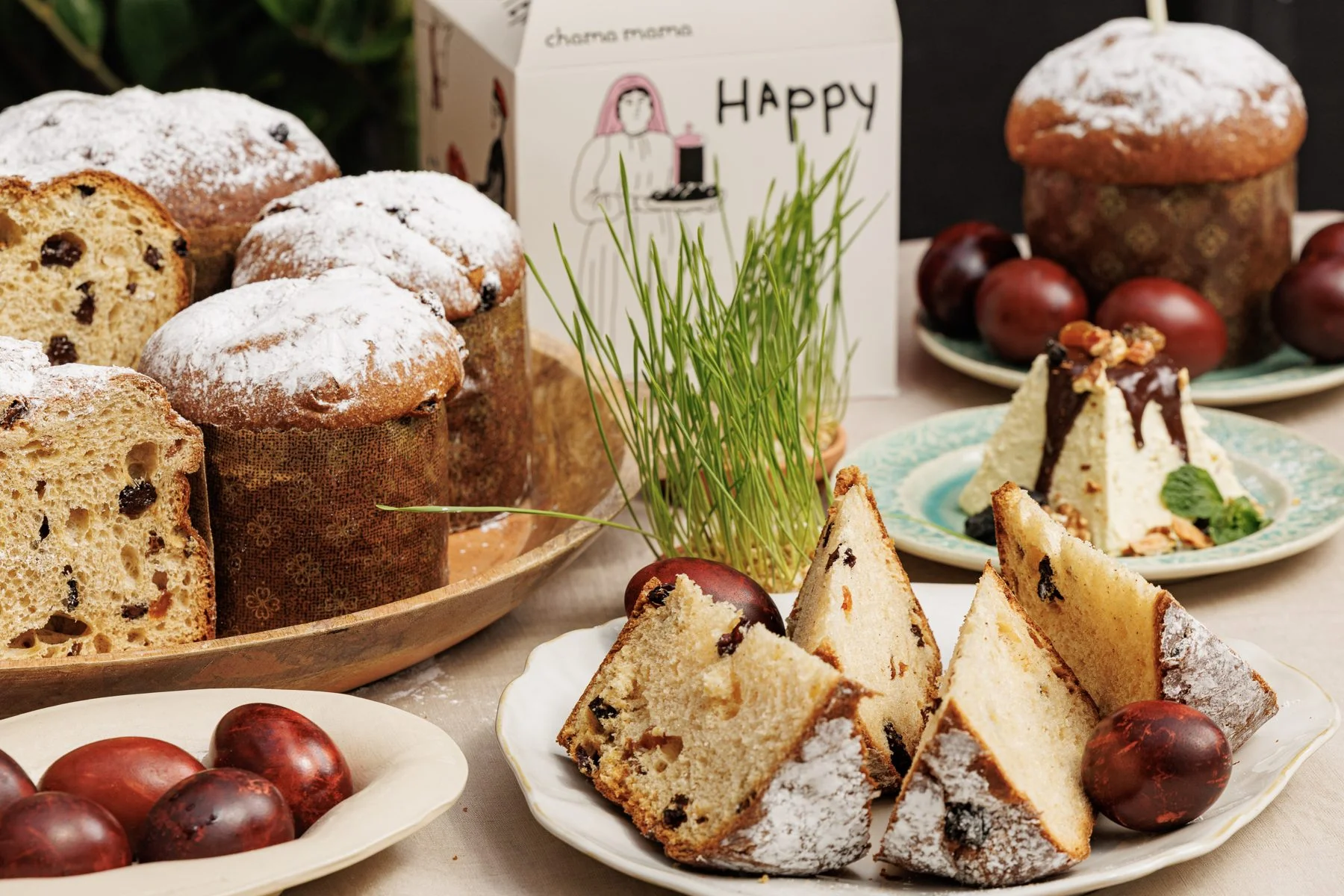 Easter paska, cheesecake and red-dyed eggs with a Let’s Chama gift box