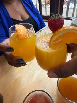 Photo from Leanna T.'s review